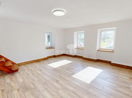 2 | Prodej - dům/vila, 115 m²