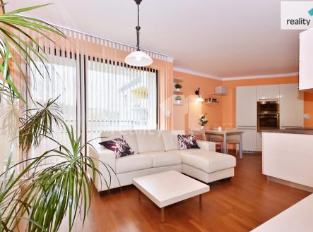 2 | Prodej bytu, 4+kk, 93 m²