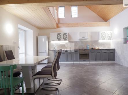 1 | Prodej - dům/vila, 135 m²