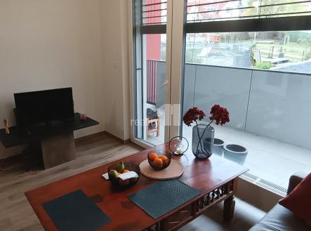 4 | Pronájem bytu, 2+kk, 62 m²