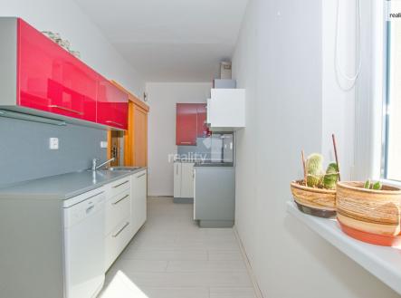 4 | Prodej bytu, 2+kk, 42 m²