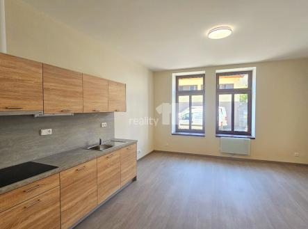 2 | Pronájem bytu, 2+kk, 46 m²