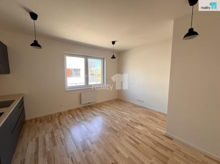 4 | Pronájem bytu, 1+kk, 34 m²