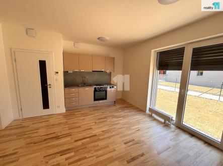 2 | Pronájem bytu, 1+kk, 35 m²