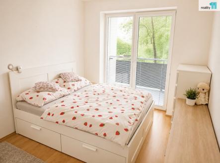3 | Pronájem bytu, 2+kk, 52 m²