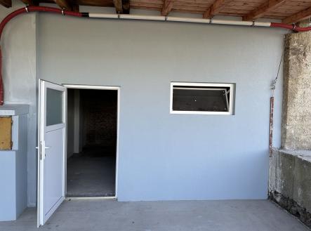 Pronájem - skladovací prostor, 29 m² obrázek