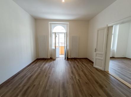 Pronájem bytu, 4+1, 140 m²