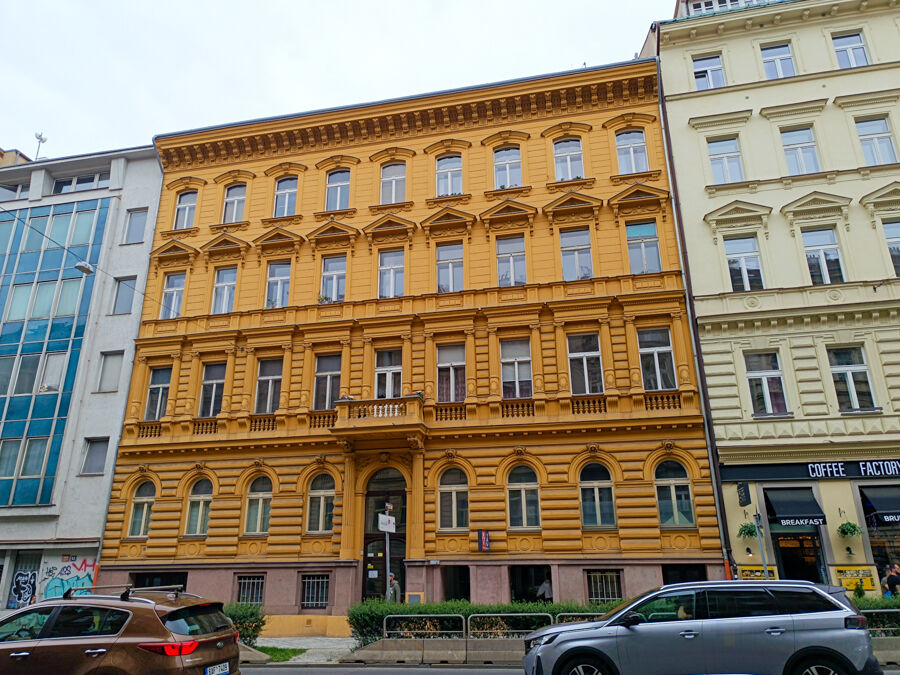 Městský byt 2+1 na Praze 2