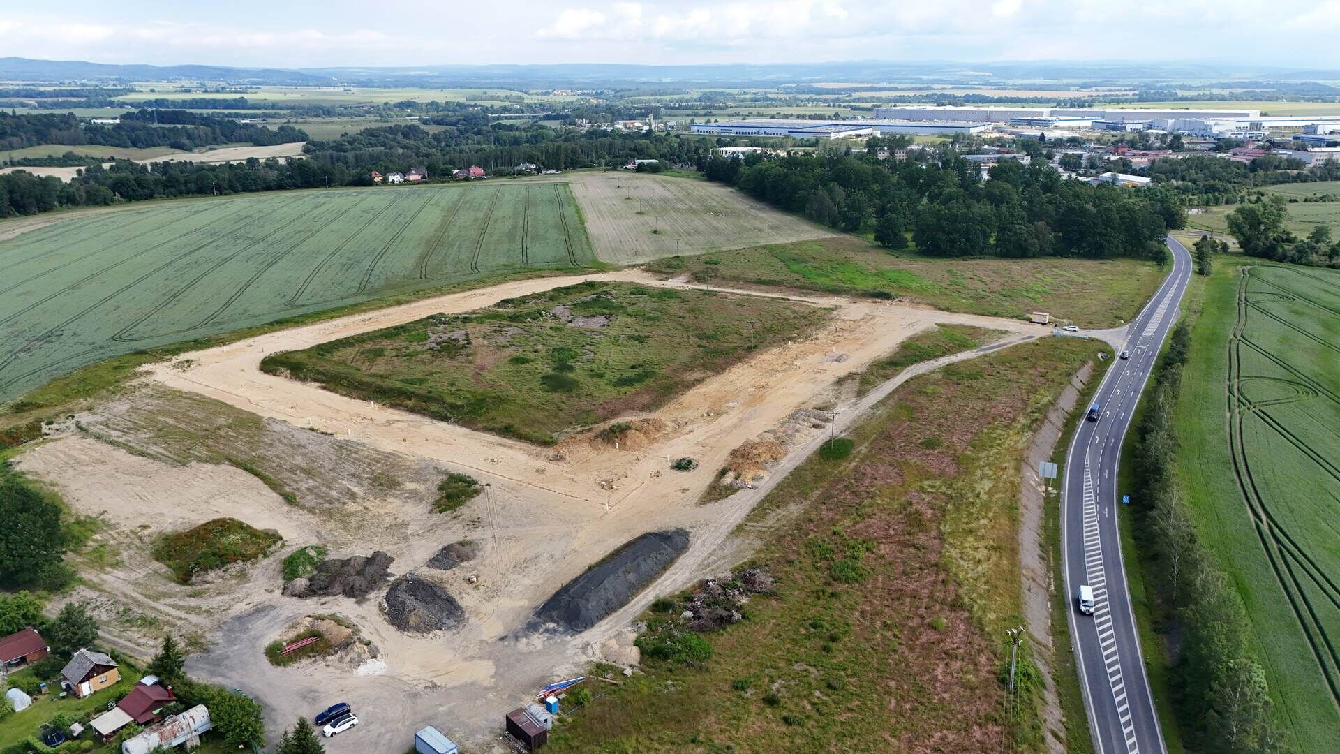 Pozemek pro komerční výstavbu Cheb - 1