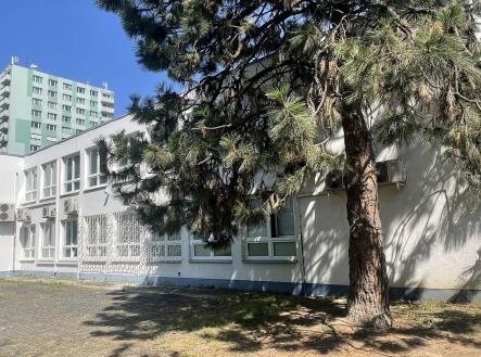 Prodej - komerční objekt, jiný, 540 m²