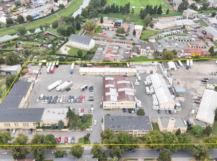 Prodej - komerční objekt, sklad, 33 500 m²