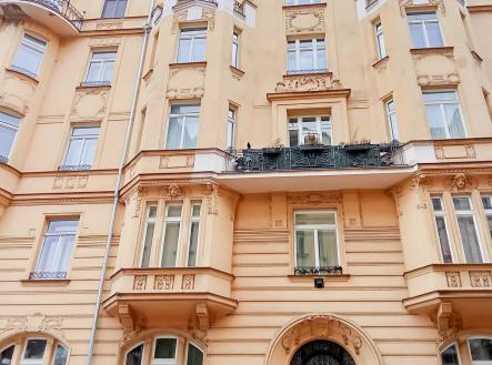 Pronájem bytu, 3+kk, 89 m²