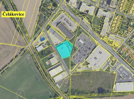 Prodej - komerční objekt, obchodní centrum, 3 061 m²