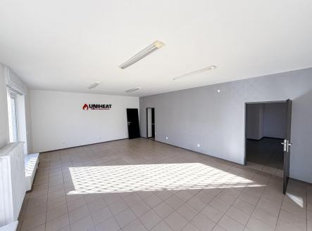 Pronájem - obchodní prostor