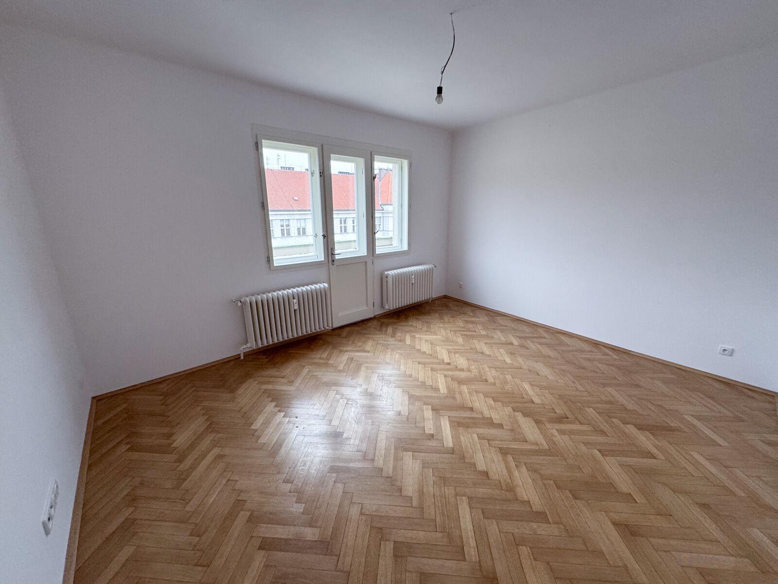 Městský byt 2+1 na Praze 2