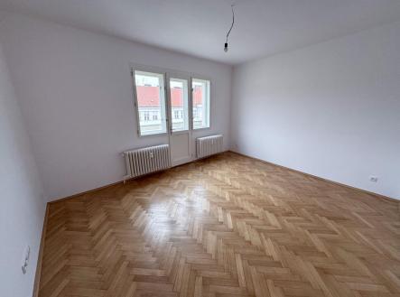 Pronájem bytu, 2+1, 101 m²