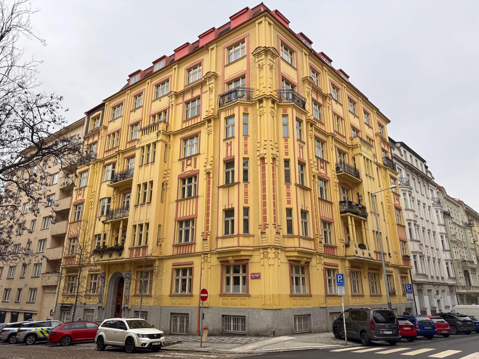 Městský byt 4+1 na Praze 2