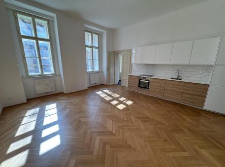 Pronájem bytu, 3+kk, 96 m²