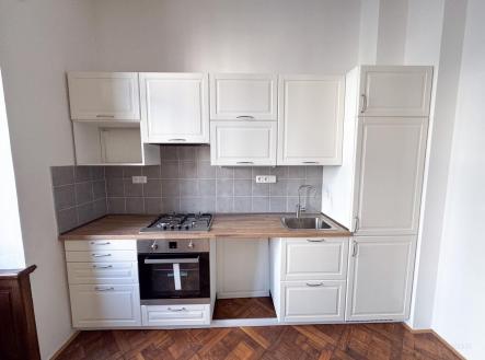 Pronájem bytu, 2+1, 66 m²