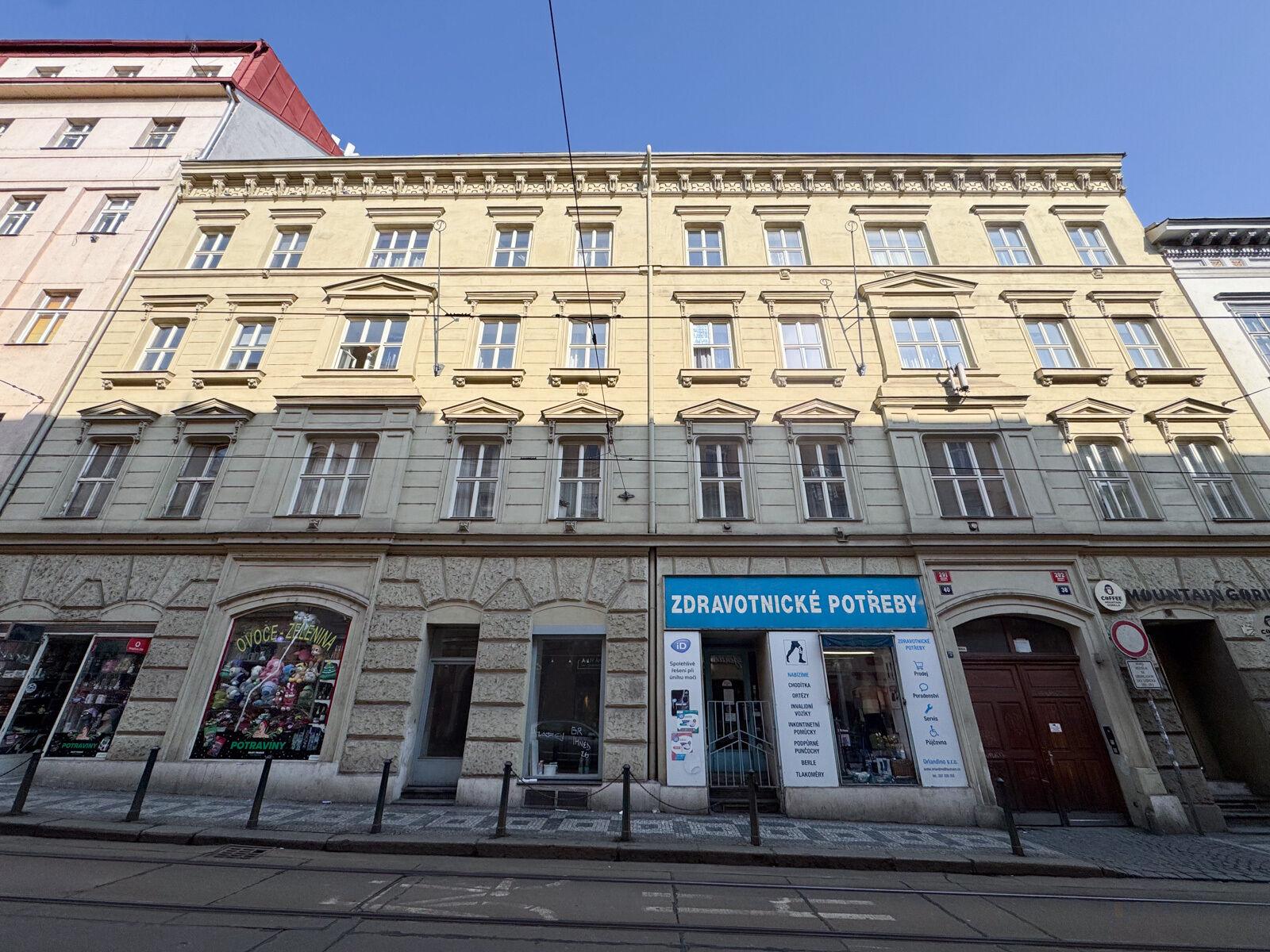 Aukce na pronájem městského bytu Prahy 5