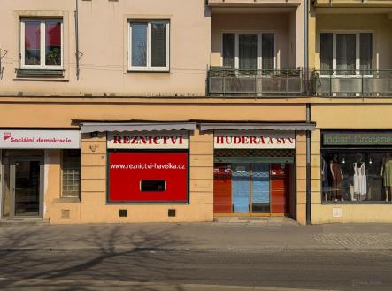 Pronájem - obchodní prostor