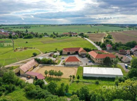 . | Prodej - pozemek pro komerční výstavbu, 2 065 m²