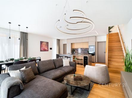 . | Prodej - dům/vila, 188 m²