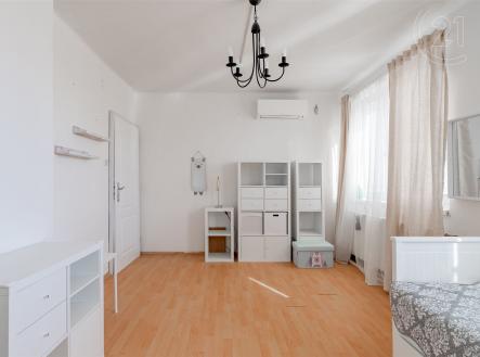 . | Prodej bytu, 3+kk, 72 m²