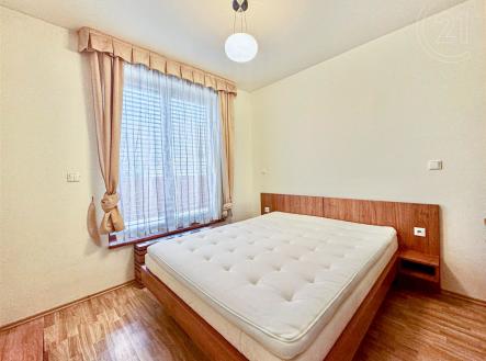 . | Pronájem bytu, 2+kk, 50 m²