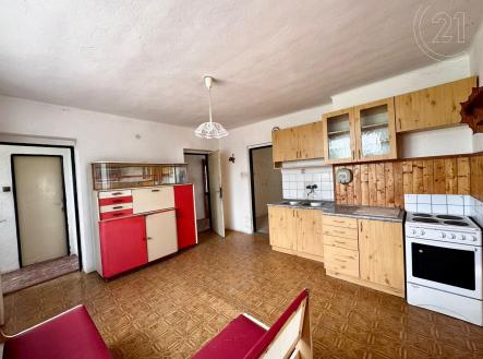 . | Prodej - dům/vila, 221 m²