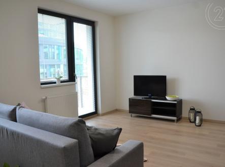 . | Pronájem bytu, 1+kk, 31 m²