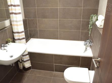 . | Pronájem bytu, 1+kk, 31 m²