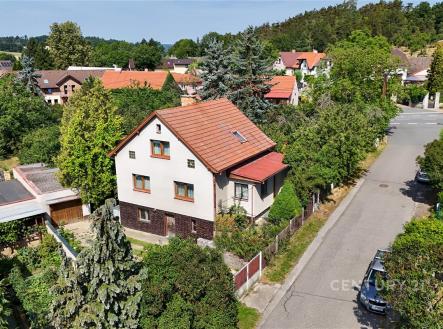 . | Prodej - dům/vila, 210 m²