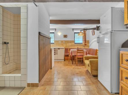 Koupelna v suterénu | Pronájem - dům/vila, 87 m²