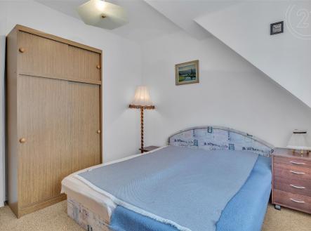 Pokoj I v podkroví | Pronájem - dům/vila, 87 m²