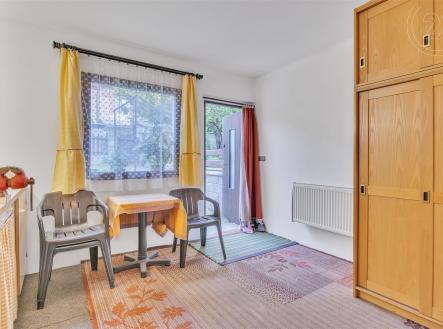 Vchod a zádveří | Pronájem - dům/vila, 87 m²