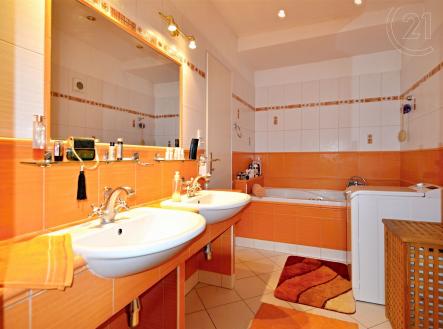 . | Prodej bytu, 4+1, 121 m²