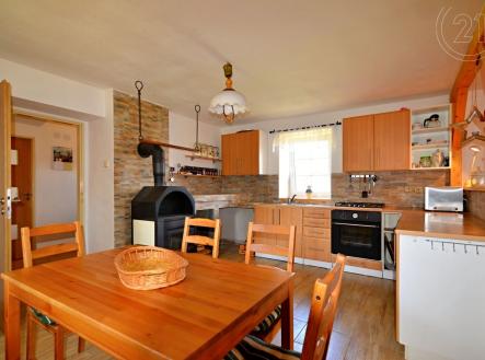 . | Prodej - dům/vila, 325 m²