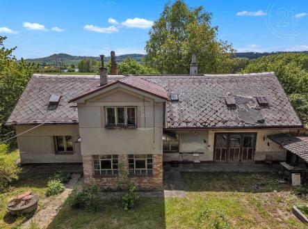 . | Prodej - dům/vila, 220 m²
