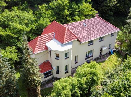 Pohled na dům | Prodej - dům/vila, 170 m²