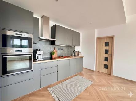 Pronájem bytu, 2+kk, 48 m²