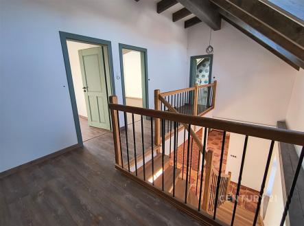 . | Prodej - dům/vila, 186 m²