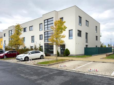 . | Prodej bytu, 3+kk, 67 m²