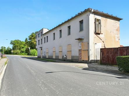 . | Prodej - nájemní dům, 430 m²