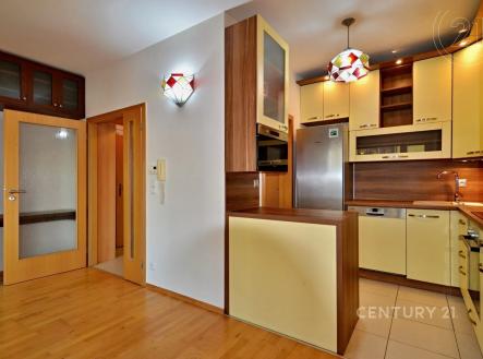 Pronájem bytu, 3+kk, 67 m² obrázek