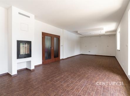 . | Prodej - dům/vila, 342 m²