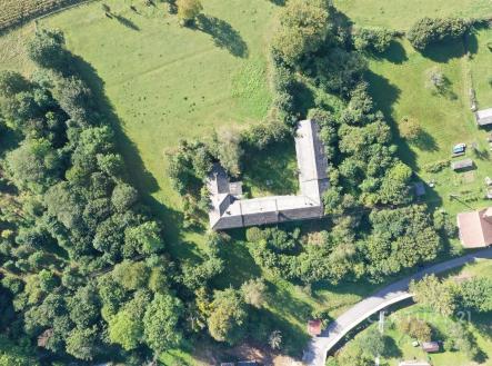 Letecký snímek objektu | Prodej - zemědělský objekt, 1 547 m²