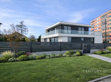 . | Prodej - dům/vila, 96 m²