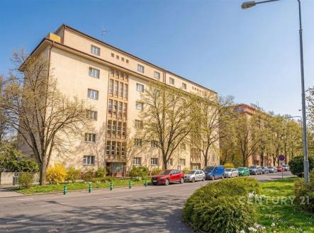 . | Prodej bytu, 2+1, 62 m²