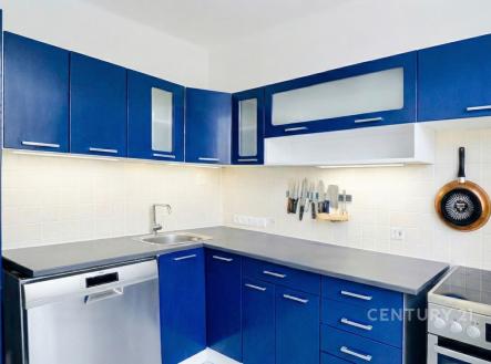 . | Prodej bytu, 2+1, 62 m²